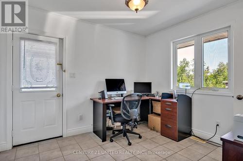 1670 8Th Line Smith, Smith-Ennismore-Lakefield, ON - Indoor Photo Showing Office