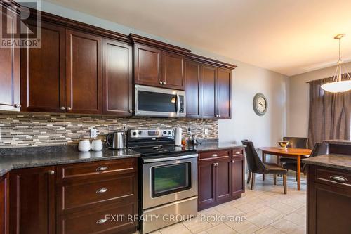 24 Hampton Ridge Drive, Belleville, ON - Indoor Photo Showing Kitchen