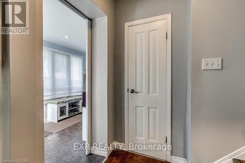 258 Wellington Rd, London, ON - Indoor Photo Showing Other Room