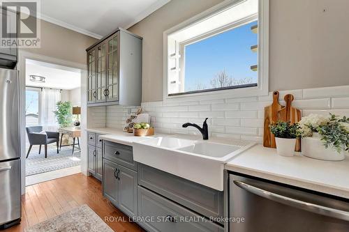86 Lynden Rd, Hamilton, ON - Indoor Photo Showing Kitchen With Double Sink