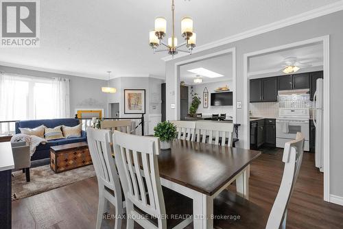 242 Sutherland Cres, Cobourg, ON - Indoor Photo Showing Dining Room