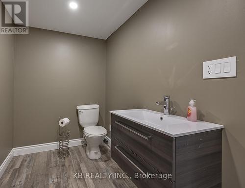 4535 Park St, South Frontenac, ON - Indoor Photo Showing Bathroom