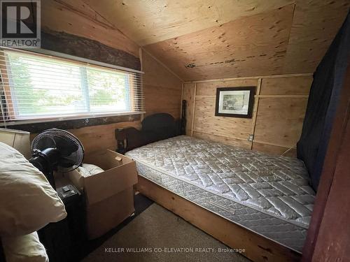 329287 Highway 560, Englehart, ON - Indoor Photo Showing Bedroom