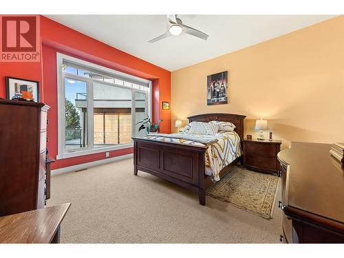 1576 Holden Road, Penticton, BC - Indoor Photo Showing Bedroom
