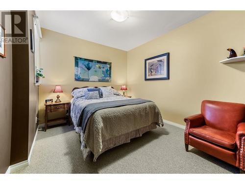 1576 Holden Road, Penticton, BC - Indoor Photo Showing Bedroom