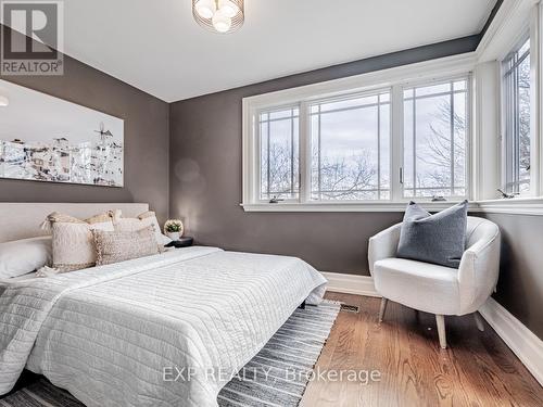 9 Humbercrest Pt, Toronto, ON - Indoor Photo Showing Bedroom