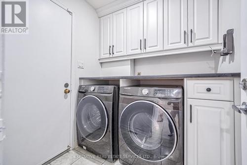 53 Nuttall St, Brampton, ON - Indoor Photo Showing Laundry Room
