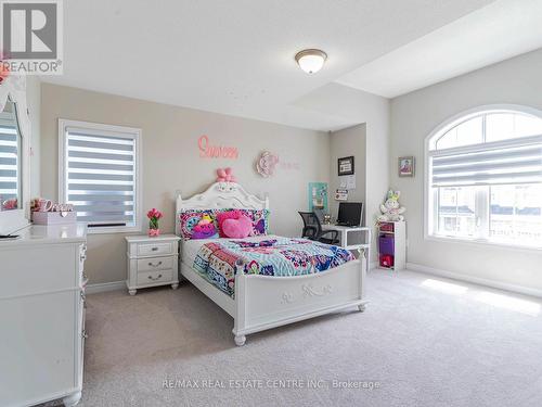 25 Smallwood Road, Brampton, ON - Indoor Photo Showing Bedroom