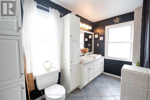 49 Spring Street, Quinte West, ON - Indoor Photo Showing Bathroom