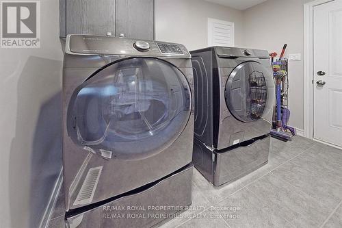 8 Louis Way, Scugog, ON - Indoor Photo Showing Laundry Room