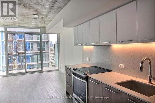 #1109 -25 Baseball Pl, Toronto, ON - Indoor Photo Showing Kitchen With Upgraded Kitchen