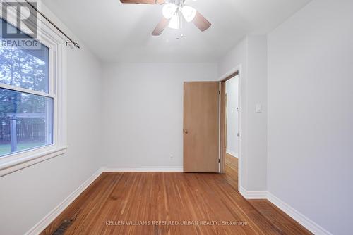 #Main -462 Springbank Cres, Burlington, ON - Indoor Photo Showing Other Room