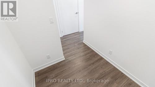 A-814 - 7950 Bathurst Street, Vaughan, ON - Indoor Photo Showing Other Room