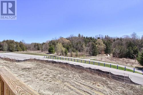 98 Lyall Stokes Circ, East Gwillimbury, ON - Outdoor With View