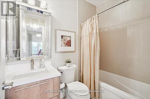 428 - 80 Burns Boulevard, King, ON - Indoor Photo Showing Bathroom