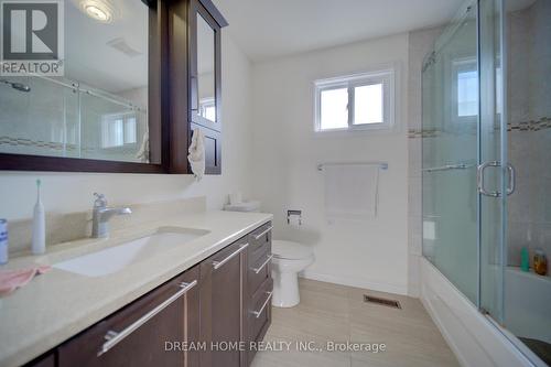 17 Caldbeck Ave, Markham, ON - Indoor Photo Showing Bathroom