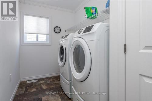 7 Ainsworth Drive, Ramara, ON - Indoor Photo Showing Laundry Room
