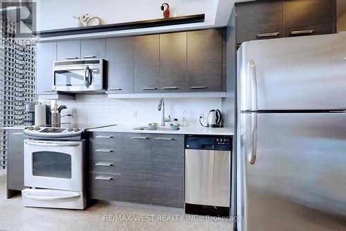 #804 -510 King St E, Toronto, ON - Indoor Photo Showing Kitchen