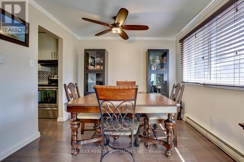 #56 -5005 Pinedale Ave, Burlington, ON - Indoor Photo Showing Dining Room