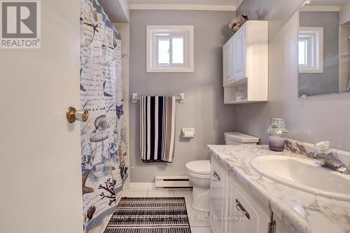 56 - 5005 Pinedale Avenue, Burlington, ON - Indoor Photo Showing Bathroom