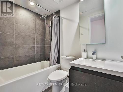 106 - 1030 King Street W, Toronto, ON - Indoor Photo Showing Bathroom
