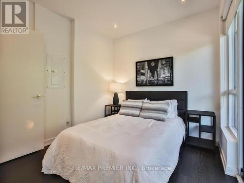 106 - 1030 King Street W, Toronto, ON - Indoor Photo Showing Bedroom