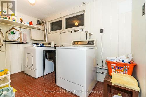 14 Whitelock Crescent, Toronto, ON - Indoor Photo Showing Laundry Room