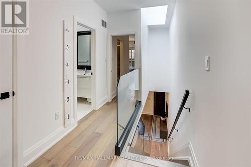 46 Borden St, Toronto, ON - Indoor Photo Showing Other Room