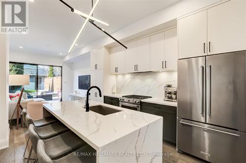 46 Borden Street, Toronto, ON - Indoor Photo Showing Kitchen With Upgraded Kitchen