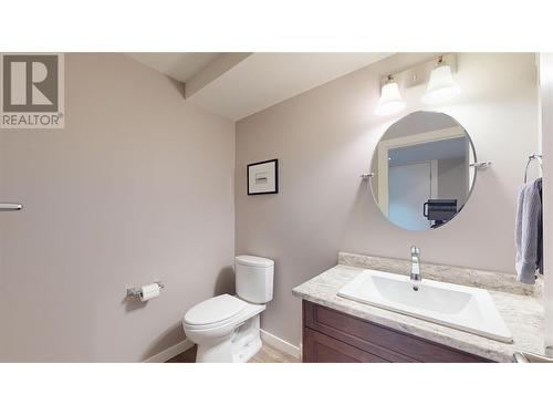 991 Cascade Place, Kelowna, BC - Indoor Photo Showing Bathroom