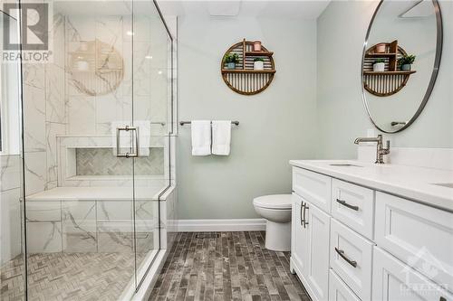 26 Greatwood Crescent, Ottawa, ON - Indoor Photo Showing Bathroom