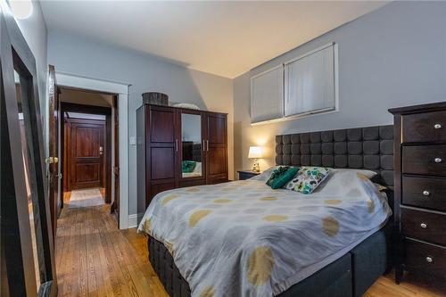 25 Proctor Boulevard|Unit #1, Hamilton, ON - Indoor Photo Showing Bedroom