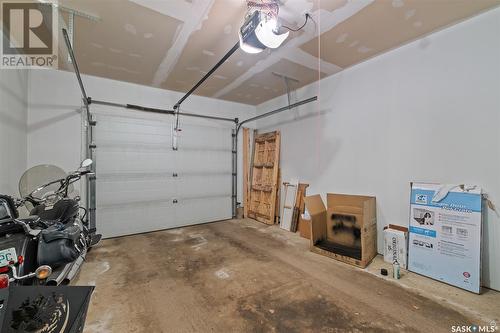 16 1600 Muzzy Drive, Prince Albert, SK - Indoor Photo Showing Garage