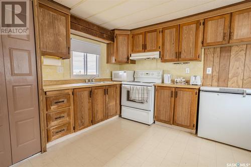 2 Lakeview Avenue, Martinsons Beach, SK 