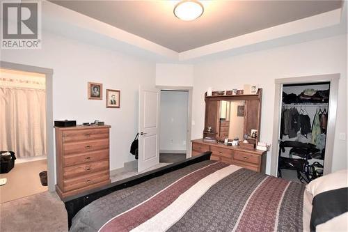 270 Grouse Avenue, Vernon, BC - Indoor Photo Showing Bedroom