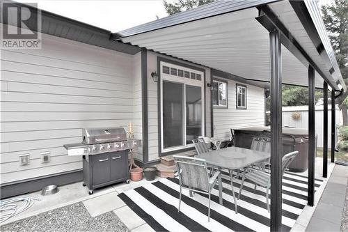 270 Grouse Avenue, Vernon, BC - Outdoor With Deck Patio Veranda With Exterior