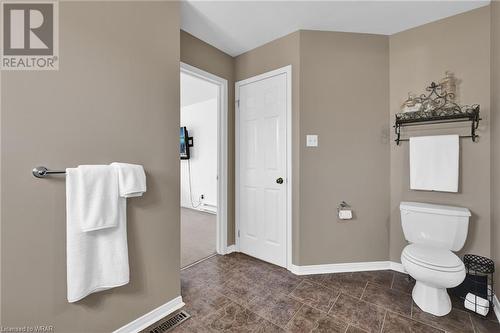 26 Shadyridge Place, Kitchener, ON - Indoor Photo Showing Bathroom
