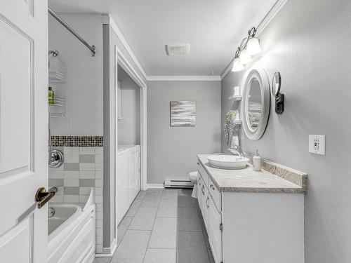 Salle de bains - 500 Rue Laurendeau, Repentigny (Repentigny), QC - Indoor Photo Showing Bathroom