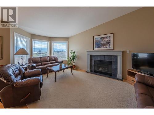 6408 Harrison Heights, Summerland, BC - Indoor Photo Showing Living Room With Fireplace