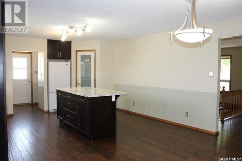 801 Centre Street, Shaunavon, SK - Indoor