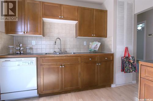 1507 Grace Street, Moose Jaw, SK - Indoor Photo Showing Kitchen With Double Sink