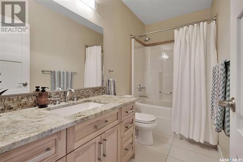 3 Vista Del Sol, Sun Dale, SK - Indoor Photo Showing Bathroom