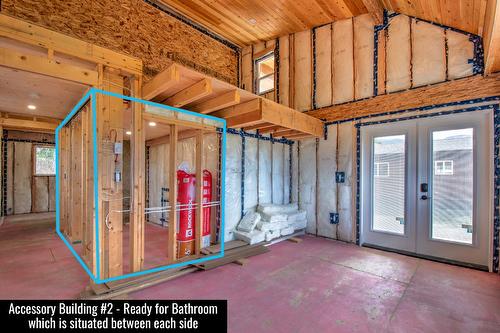 451 Whitevale Road, Lumby, BC - Indoor Photo Showing Other Room