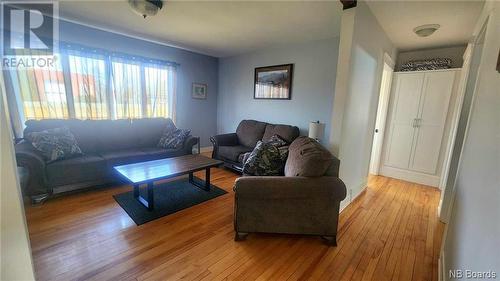 865 Route 430, Big River, NB - Indoor Photo Showing Living Room