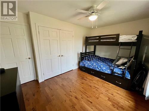 408 Yole Crescent, Elizabethtown, ON - Indoor Photo Showing Bedroom