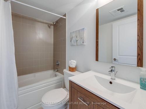 2401-30 Meadowglen Pl, Toronto, ON - Indoor Photo Showing Bathroom