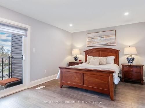 49 Hall St, Richmond Hill, ON - Indoor Photo Showing Bedroom