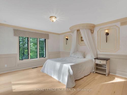16576 Mount Pleasant Rd, Caledon, ON - Indoor Photo Showing Bedroom