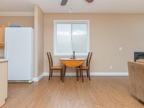 456 Thetis Dr, Ladysmith, BC - Indoor Photo Showing Dining Room