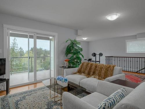 4232 Gulfview Dr, Nanaimo, BC - Indoor Photo Showing Living Room
